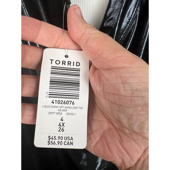 Torrid Silver Liquid Shine Off Shoulder Top Size 4 (4X/26) NEW Party Evening - Picture 8 of 9